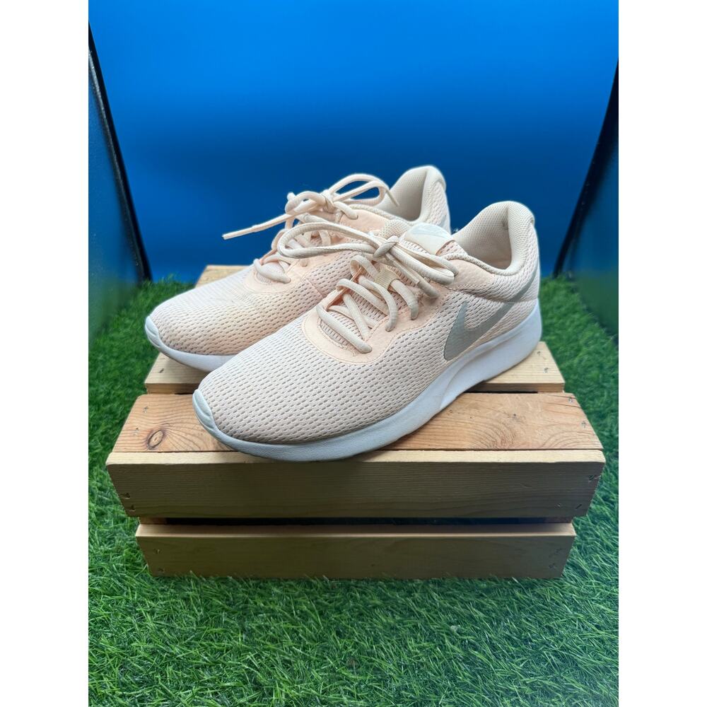 Nike Tanjun Women's Size 8 Guava Ice Pink Mesh Running Shoes - 812655-800